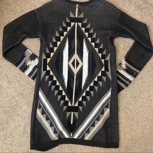 Billabong - Designer’s Closet Pattern Sweater